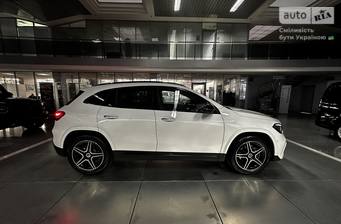 Mercedes-Benz GLA-Class 2024 Base