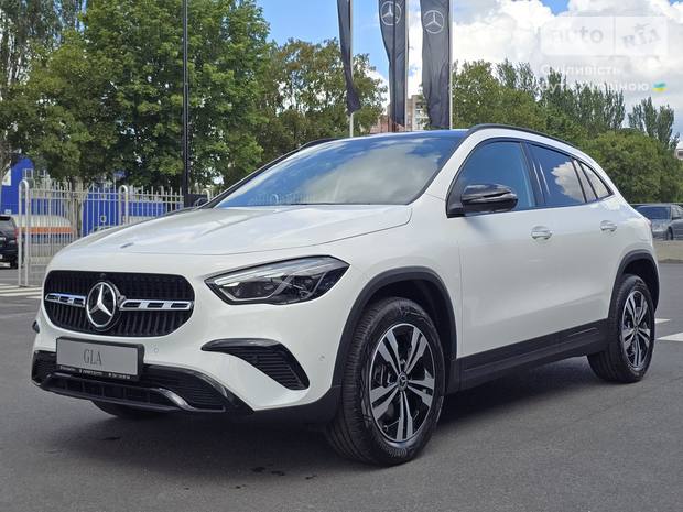 Mercedes-Benz GLA-Class 2025