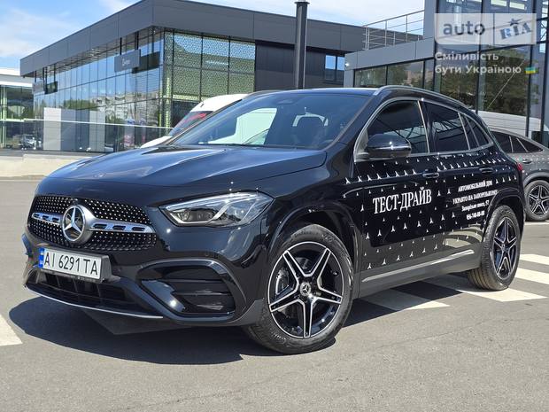 Mercedes-Benz GLA-Class 2025