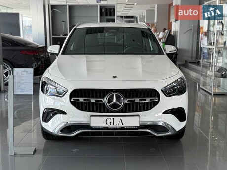 Mercedes-Benz GLA-Class 2025