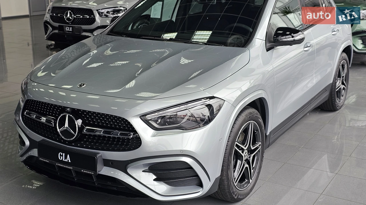 Mercedes-Benz GLA-Class AMG-Line