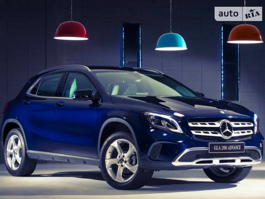 Mercedes-Benz GLA-Class Base