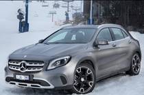 Mercedes-Benz GLA-Class Base