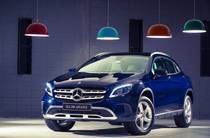 Mercedes-Benz GLA-Class Base