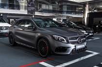 Mercedes-Benz GLA-Class Base