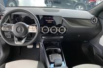 Mercedes-Benz GLA-Class Base