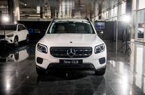 Mercedes-Benz GLB-Class Base