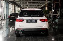 Mercedes-Benz GLB-Class Base