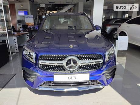 Mercedes-Benz GLB-Class 2023