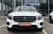 Mercedes-Benz GLB-Class Base