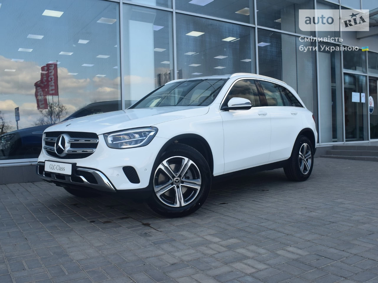 Mercedes-Benz GLC-Class Base