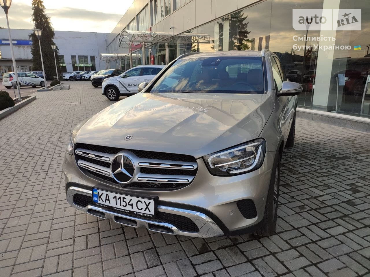 Mercedes-Benz GLC-Class Base