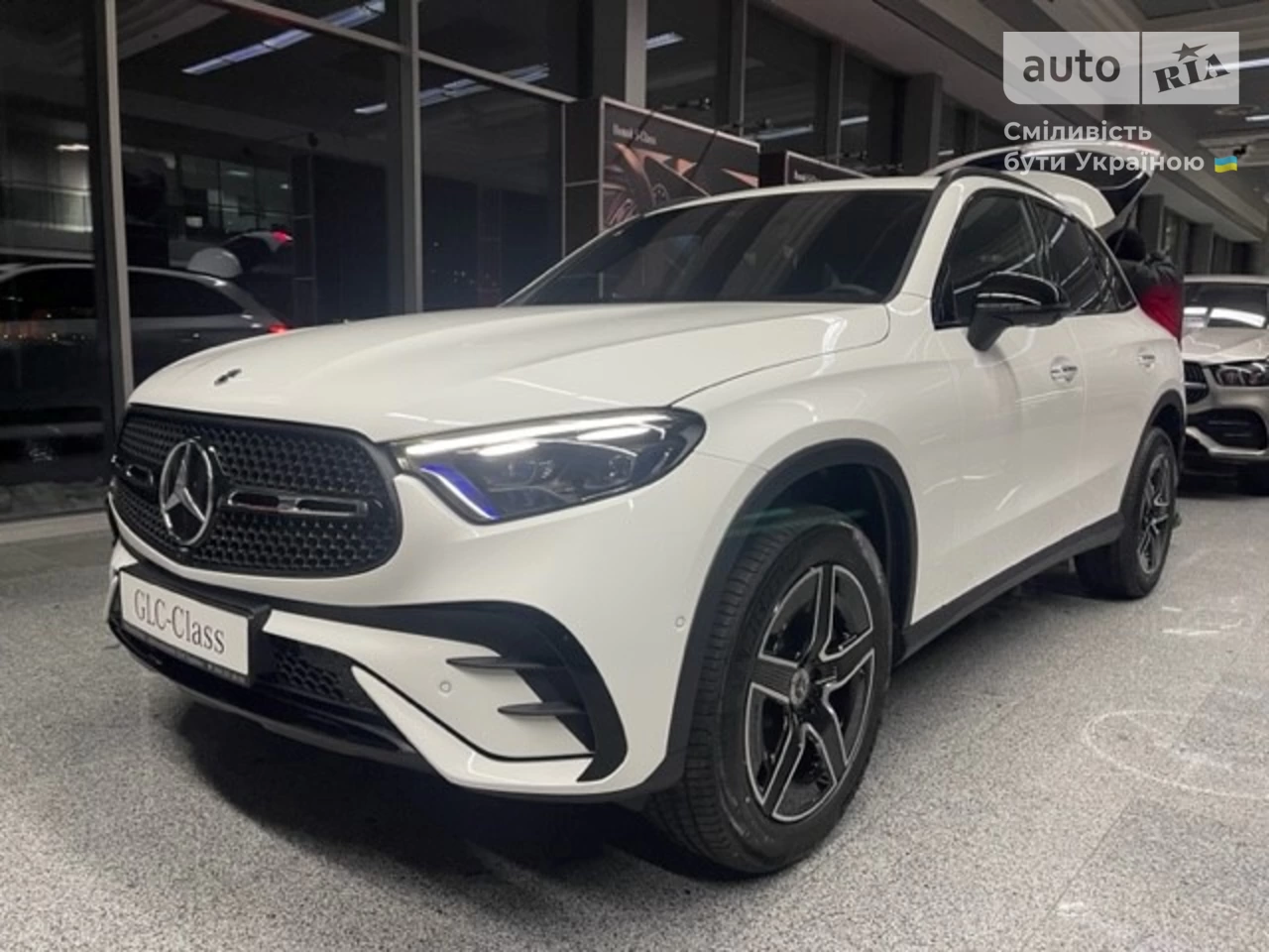 Mercedes-Benz GLC-Class Base