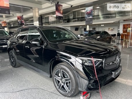 Mercedes-Benz GLC-Class 2023