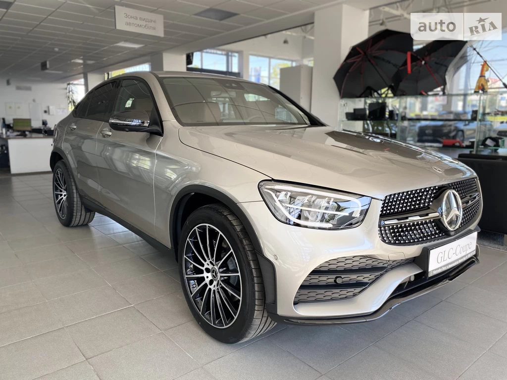 Mercedes-Benz GLC-Class Base