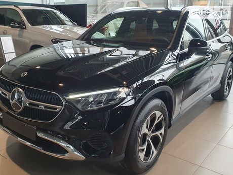 Mercedes-Benz GLC-Class 2023