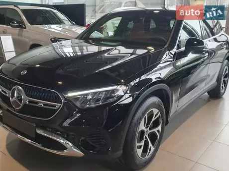 Mercedes-Benz GLC-Class 2025