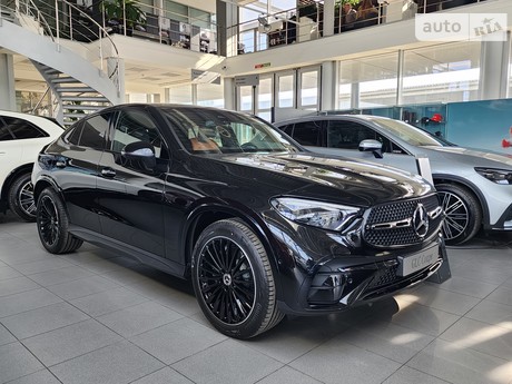 Mercedes-Benz GLC-Class 2023