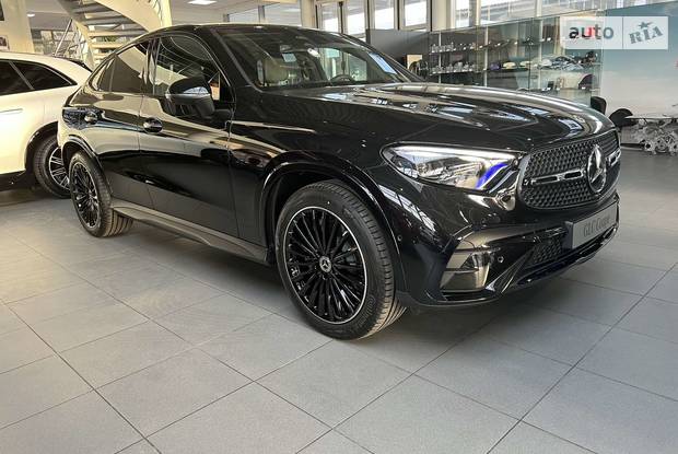 Mercedes-Benz GLC-Class AMG Line