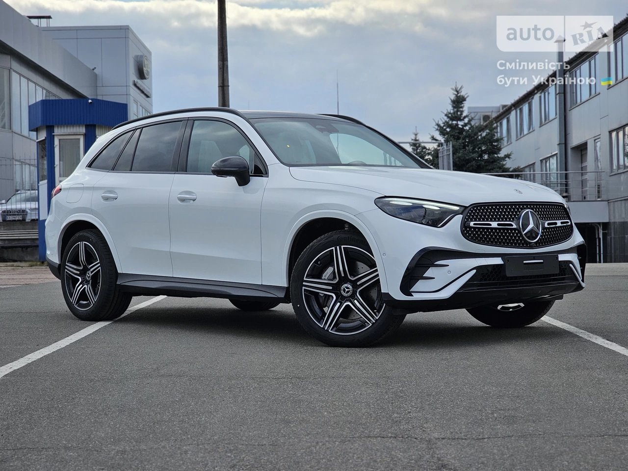 Mercedes-Benz GLC-Class AMG Line