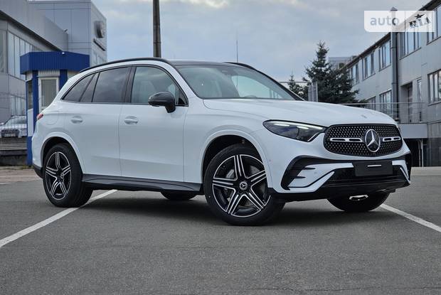 Mercedes-Benz GLC-Class AMG Line