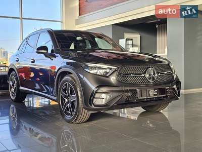 Mercedes-Benz GLC-Class 2025 AMG Line