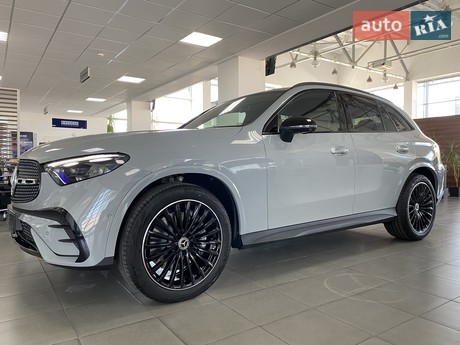 Mercedes-Benz GLC-Class 2025