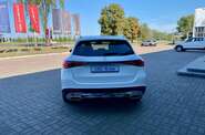 Mercedes-Benz GLC-Class Base
