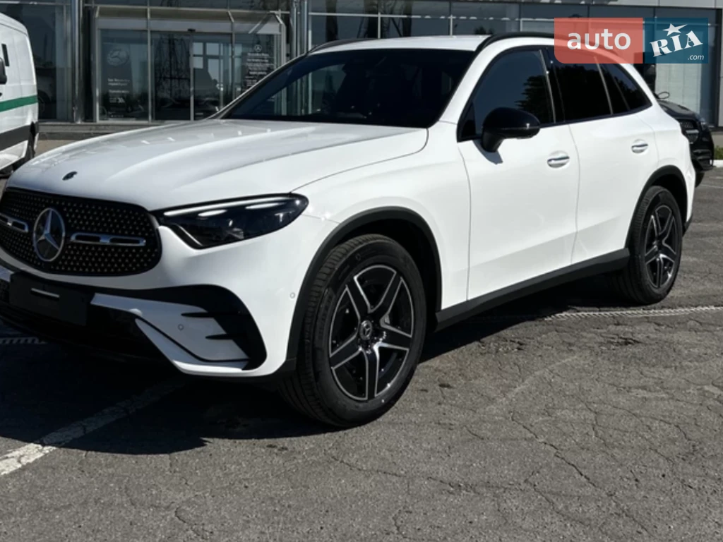 Mercedes-Benz GLC-Class AMG Line