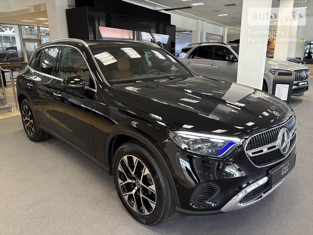 Mercedes-Benz GLC-Class 2025