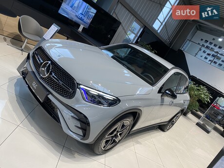 Mercedes-Benz GLC-Class 2025