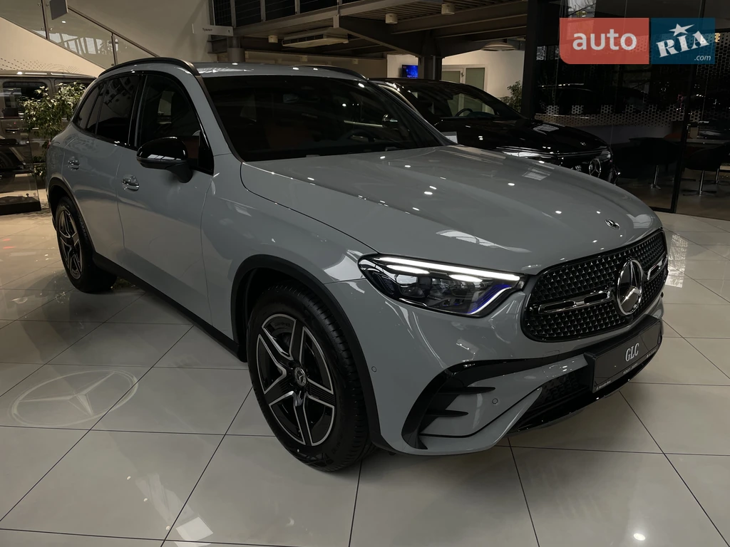 Mercedes-Benz GLC-Class AMG Line
