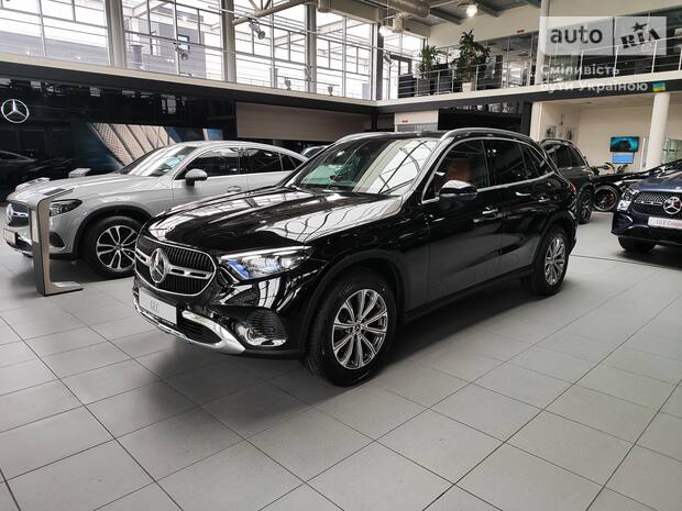 Mercedes-Benz GLC-Class 2025
