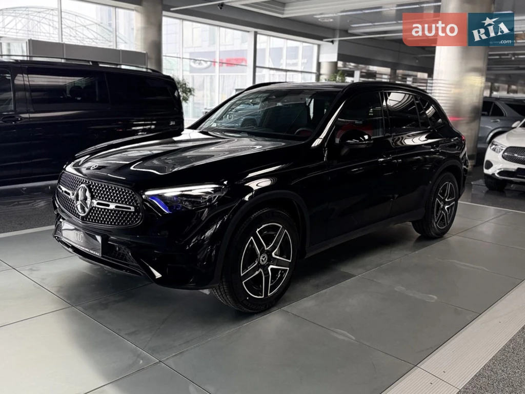 Mercedes-Benz GLC-Class AMG Line