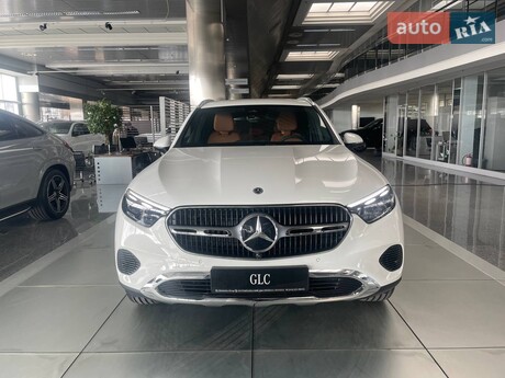Mercedes-Benz GLC-Class 2025