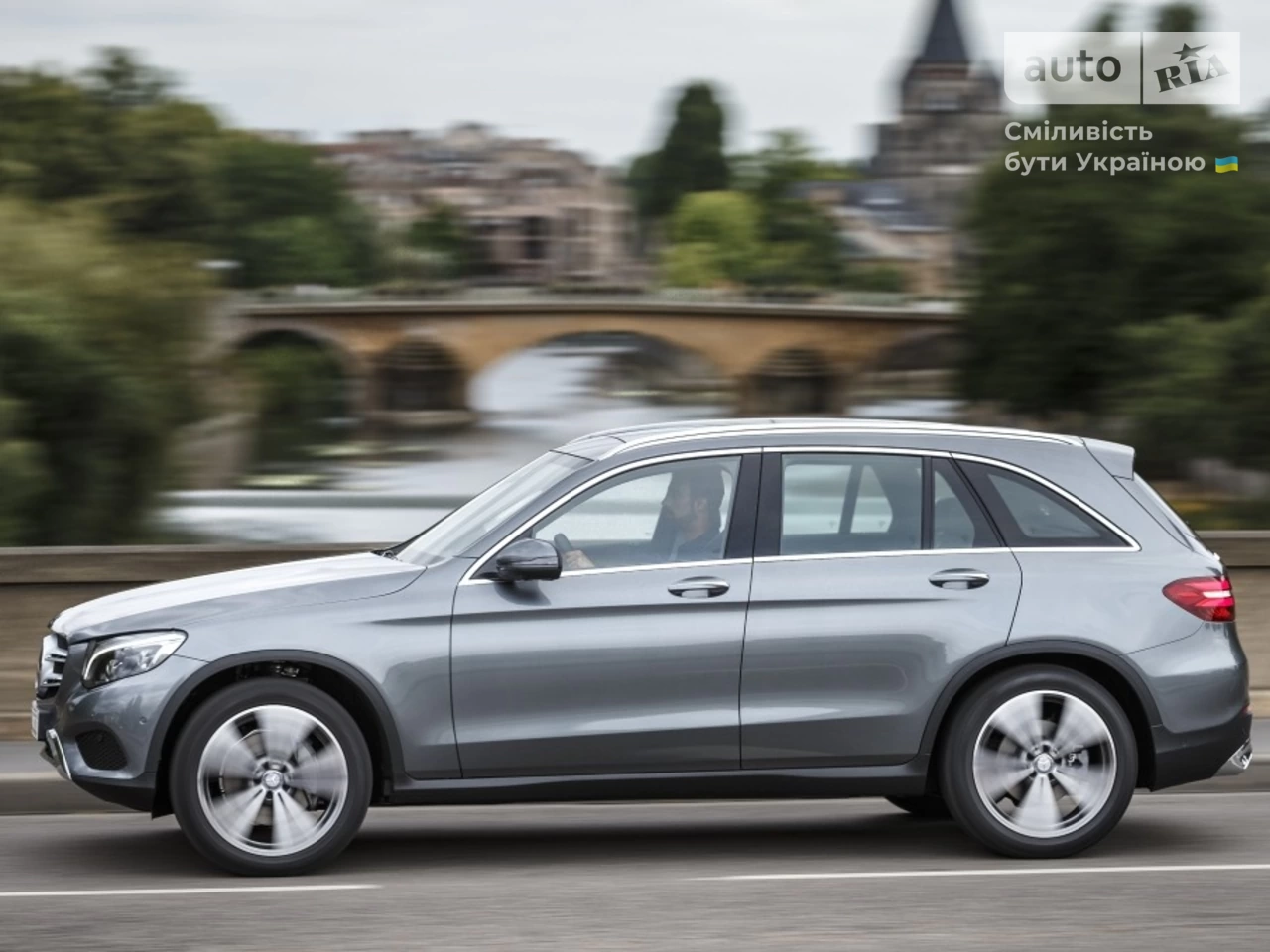 Mercedes-Benz GLC-Class Base