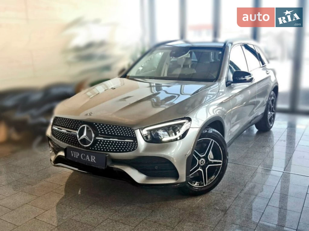 Mercedes-Benz GLC-Class Base