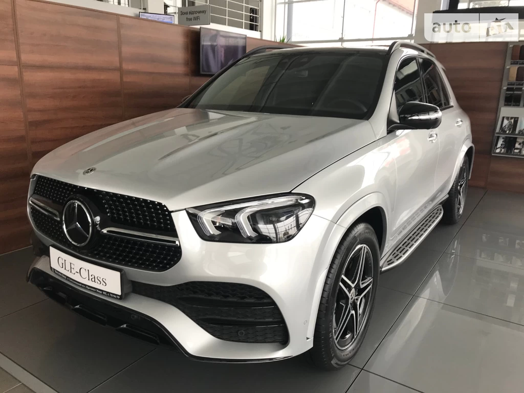 Mercedes-Benz GLE-Class Base