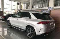 Mercedes-Benz GLE-Class Base