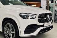 Mercedes-Benz GLE-Class Base