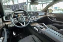 Mercedes-Benz GLE-Class Base