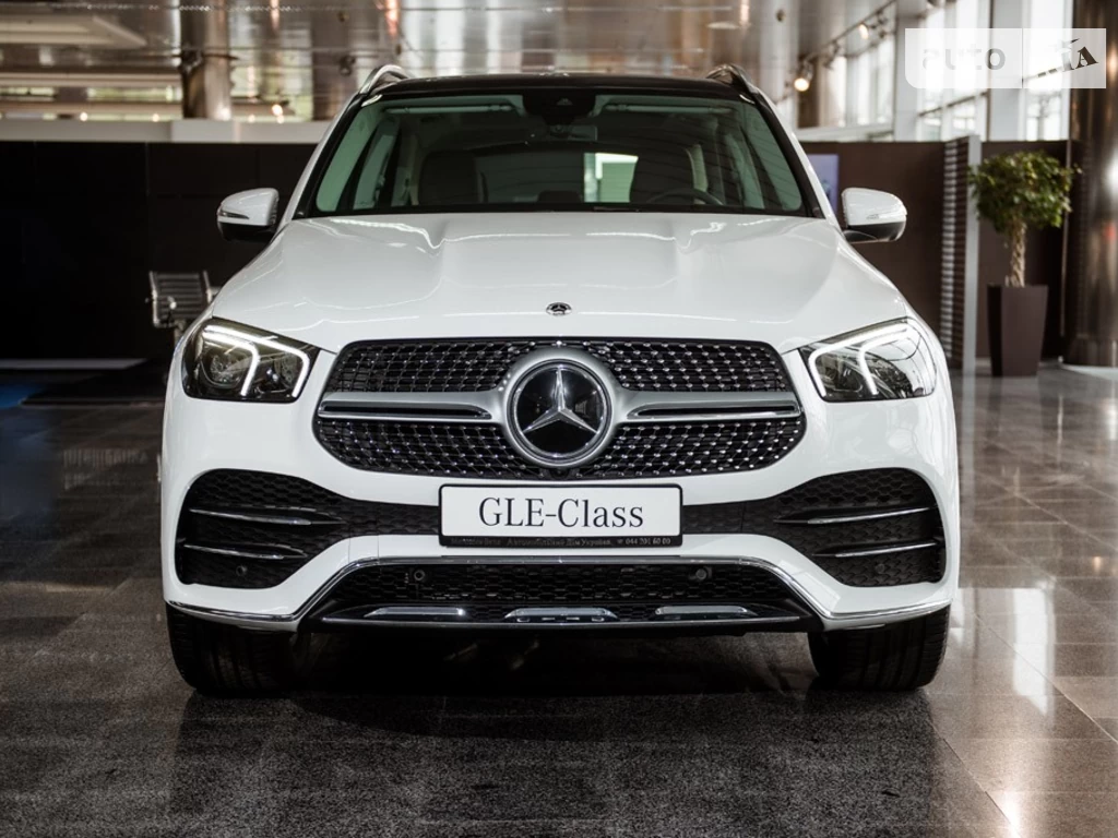 Mercedes-Benz GLE-Class Base