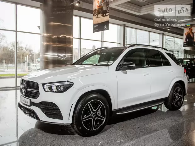 Mercedes-Benz GLE-Class Base