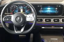 Mercedes-Benz GLE-Class Base