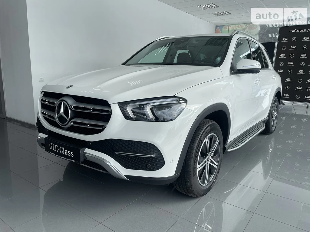 Mercedes-Benz GLE-Class Base