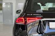 Mercedes-Benz GLE-Class Base