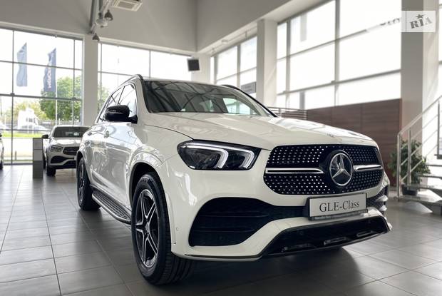 Mercedes-Benz GLE-Class Base