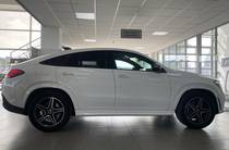 Mercedes-Benz GLE-Class Base