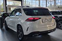 Mercedes-Benz GLE-Class Base