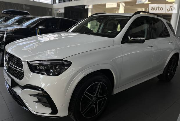 Mercedes-Benz GLE-Class Base